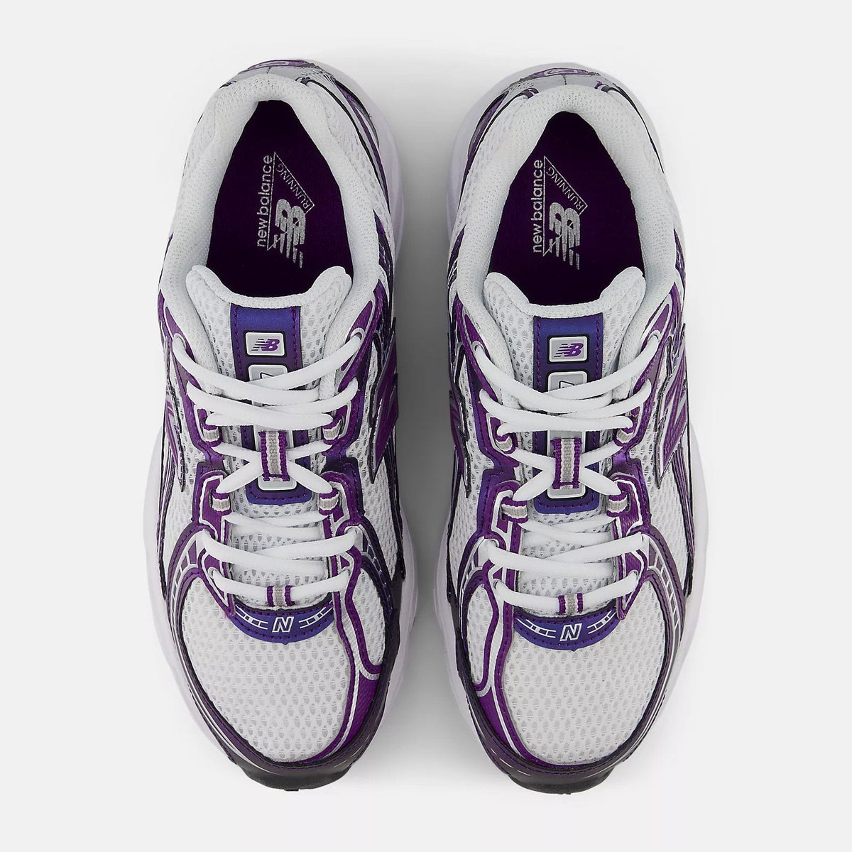 Women’s New Balance 740 Retro Trainers