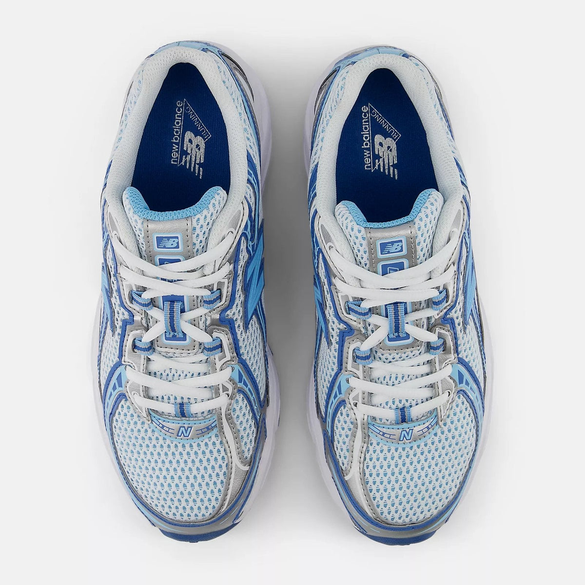 Women’s New Balance 740 Retro Trainers