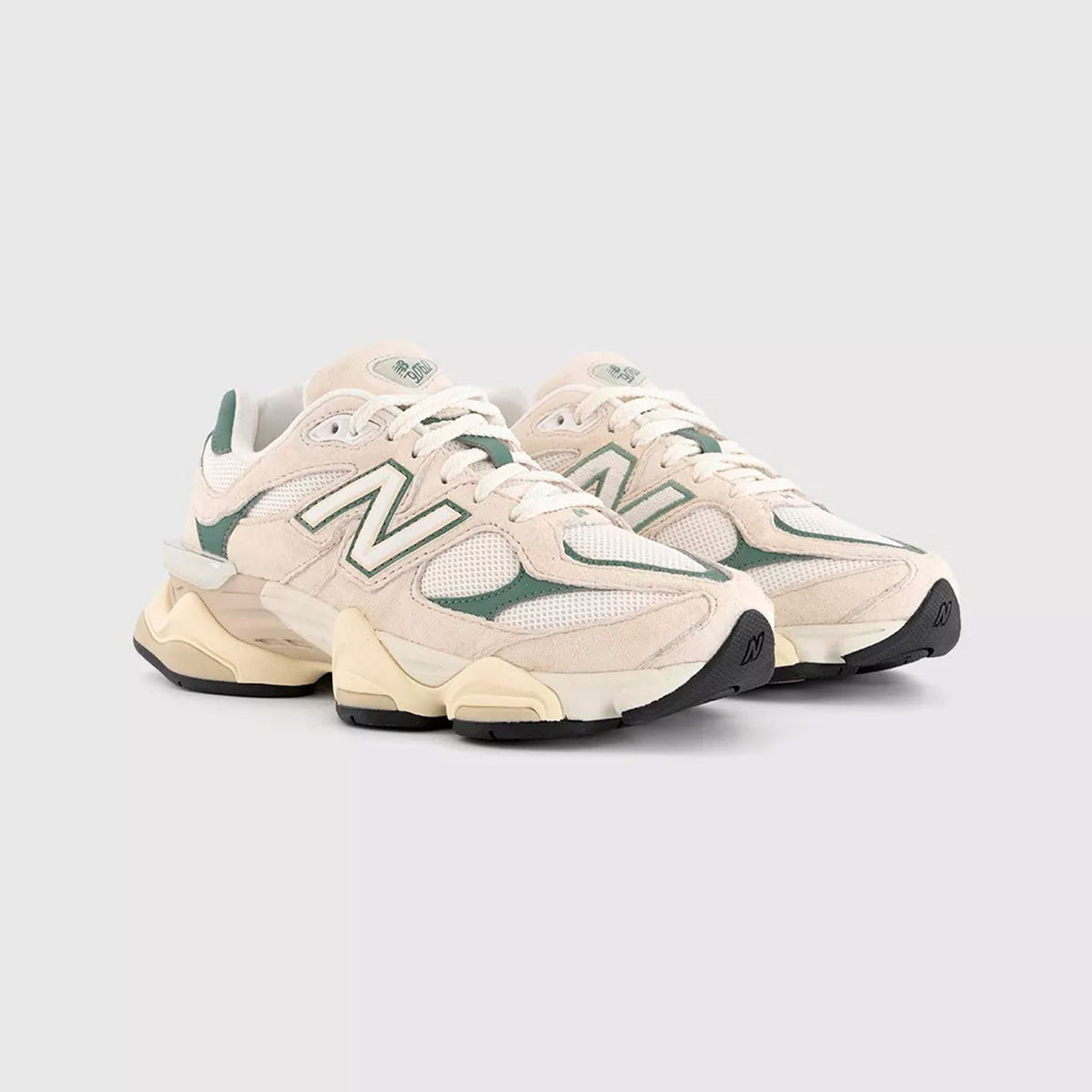 Unisex New Balance 9060 Lifestyle Trainers