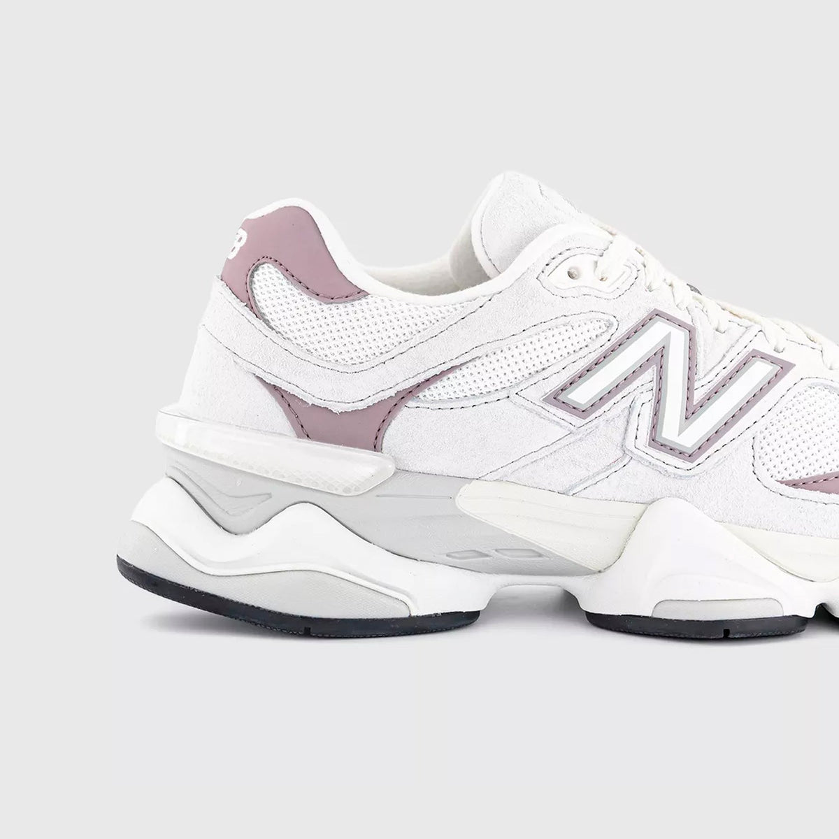 Unisex New Balance 9060 Lifestyle Trainers