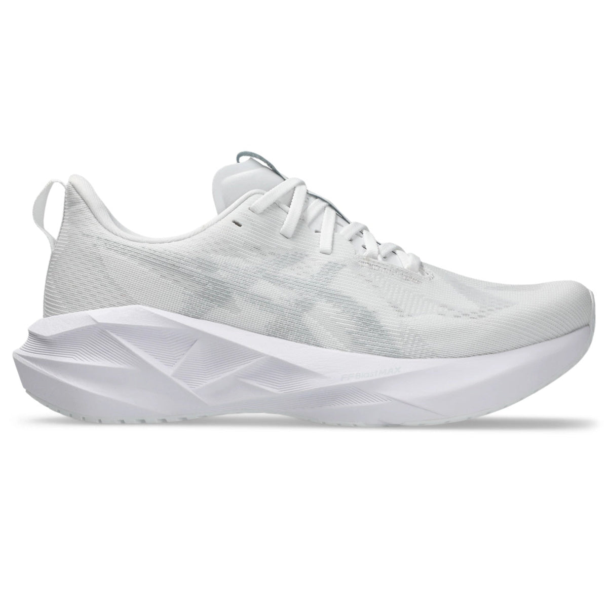 ASICS Novablast 5 women’s running shoes in White Grey