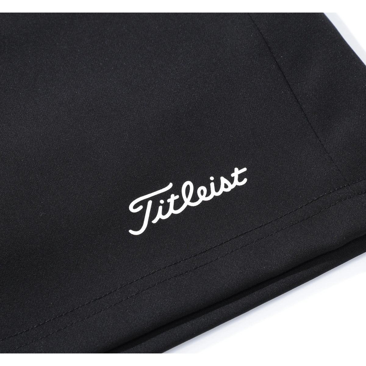Titleist Tour-Fit high-waisted women's golf skirt with inner compression shorts